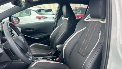Toyota Corolla 2.0 180H GR-SPORT E-CVT