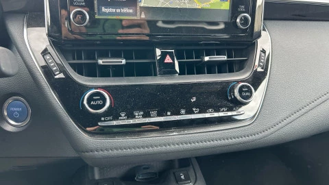 Toyota Corolla 2.0 180H GR-SPORT E-CVT
