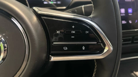 Mazda 6e 180 kW EV Takumi Long Range