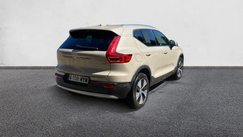 Volvo XC40 2.0 B3 G Core Auto