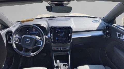Volvo XC40 2.0 B3 G Core Auto