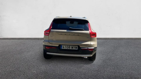 Volvo XC40 2.0 B3 G Core Auto