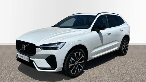 Volvo XC60 2.0 B5 G AWD Plus Dark Auto