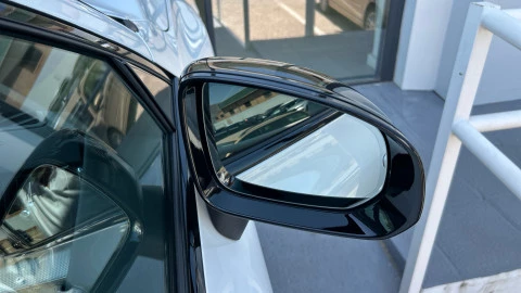 Volvo XC60 2.0 B5 G AWD Plus Dark Auto