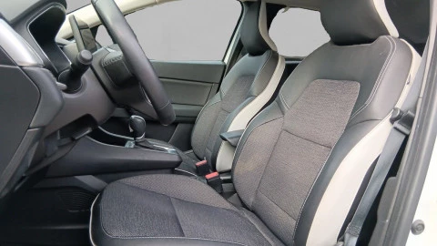 Renault Captur techno Fast Track E-Tech híbrido 105 kW