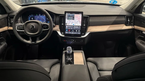 Volvo XC90 T8 Plus Dark Recharge AWD Auto 335 kW (455 CV)