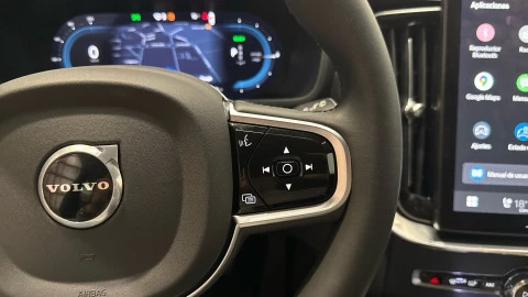 Volvo XC90 T8 Plus Dark Recharge AWD Auto 335 kW (455 CV)