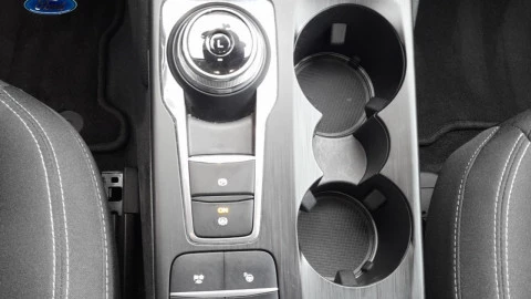 Ford Kuga Titanium 2.5 Duratec PHEV 165kW Auto