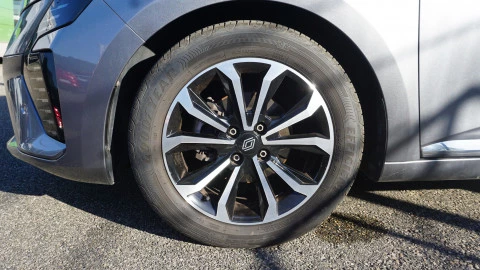 Renault Clio Techno TCe 90 (67kw)