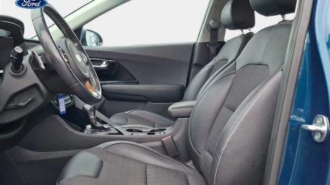 Kia Niro 1.6 GDi HEV 104kW (141CV) Drive