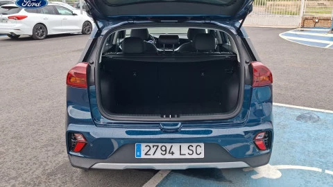 Kia Niro 1.6 GDi HEV 104kW (141CV) Drive