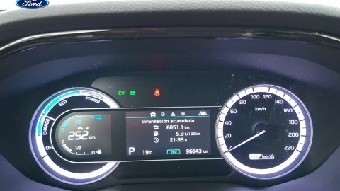 Kia Niro 1.6 GDi HEV 104kW (141CV) Drive