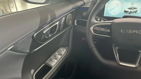 EBRO S700 1.5 TGDI HEV Luxury 165kW (224CV) 1DHT