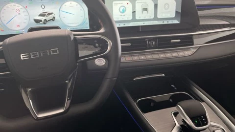 EBRO S700 1.5 TGDI HEV Luxury 165kW (224CV) 1DHT
