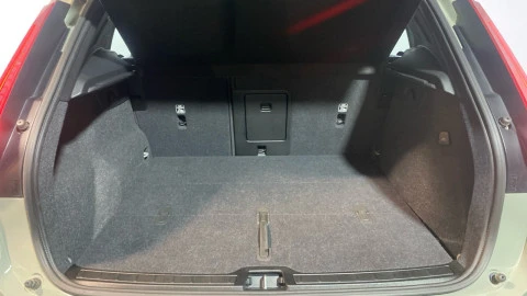 Volvo XC40 2.0 B3 G Core Auto
