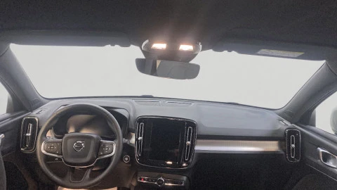 Volvo XC40 2.0 B3 G Core Auto