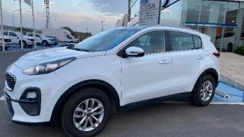 Kia Sportage 1.6 MHEV Business 85kW (115CV) 4x2