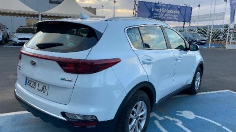 Kia Sportage 1.6 MHEV Business 85kW (115CV) 4x2