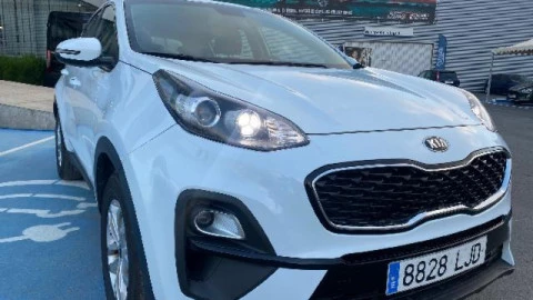 Kia Sportage 1.6 MHEV Business 85kW (115CV) 4x2
