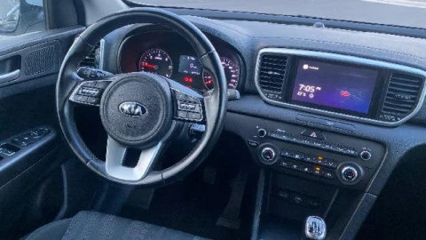 Kia Sportage 1.6 MHEV Business 85kW (115CV) 4x2