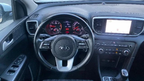 Kia Sportage 1.6 MHEV Business 85kW (115CV) 4x2