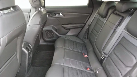 Citroën C5 X Hybrid 225 e-EAT8 Feel Pack