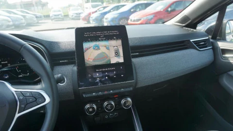 Renault Clio Techno TCe 90 (67kw)