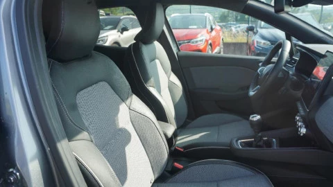 Renault Clio Techno TCe 90 (67kw)