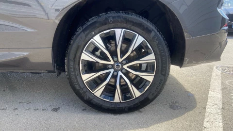 Volvo XC60 2.0 B5 G MHEV Ultra Dark Auto AWD