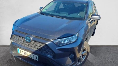 Toyota Rav4 2.5l 220H Advance