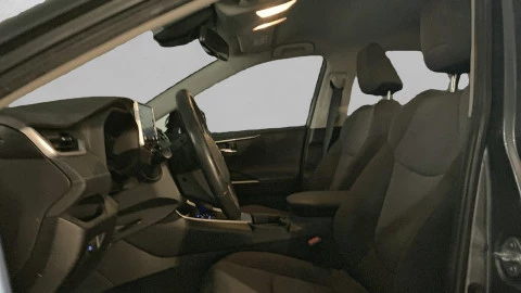Toyota Rav4 2.5l 220H Advance