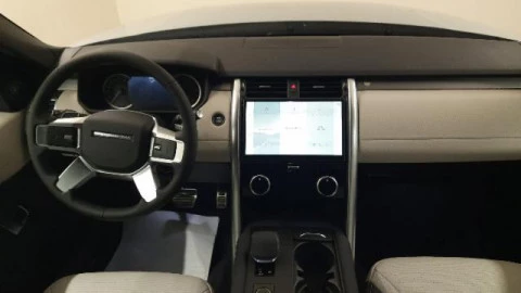 Land Rover Discovery 3.0D I6 249 PS R-Dynamic S AWD Auto