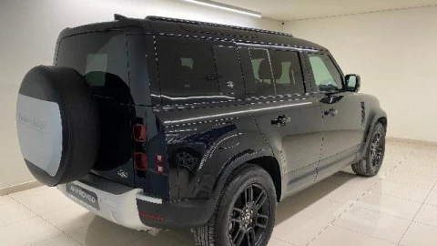 Land Rover Defender 2.0 Si4 404 S 110 Auto 4WD PHEV