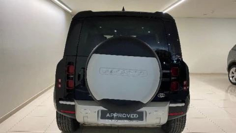 Land Rover Defender 2.0 Si4 404 S 110 Auto 4WD PHEV