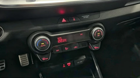 Kia Stonic  1.0 T-GDi Eco-Dynamic Tech DCT 120