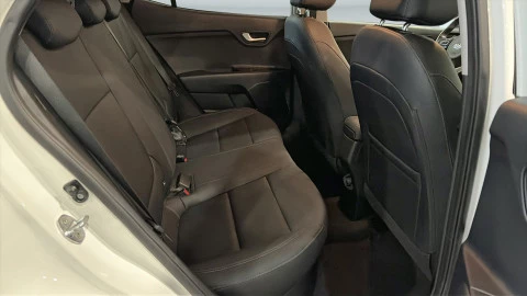 Kia Stonic  1.0 T-GDi Eco-Dynamic Tech DCT 120