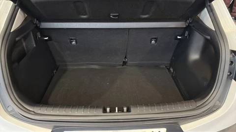 Kia Stonic  1.0 T-GDi Eco-Dynamic Tech DCT 120
