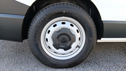 Renault Trafic E-Tech Furgón L2 H1 batería 52kW