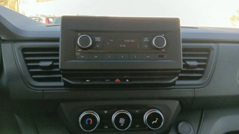 Renault Trafic E-Tech Furgón L2 H1 batería 52kW