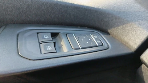 Renault Trafic E-Tech Furgón L2 H1 batería 52kW