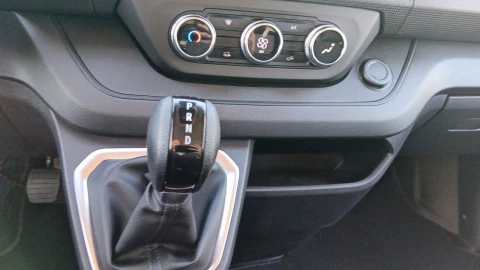 Renault Trafic E-Tech Furgón L2 H1 batería 52kW