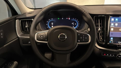 Volvo XC60 B5 G MHEV Core AWD Auto 184 kW (250 CV)