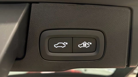 Volvo XC60 B5 G MHEV Core AWD Auto 184 kW (250 CV)