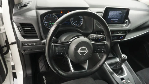 Nissan Qashqai DIG-T 103kW (140CV) mHEV 4x2 Acenta