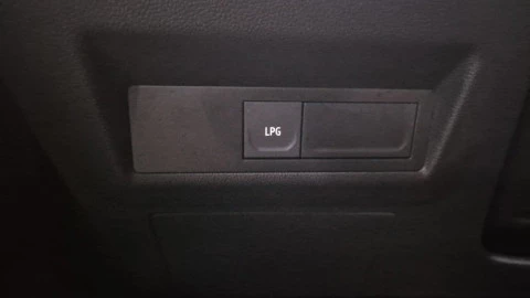 Renault Captur techno Eco-G 100cv (74 kW)