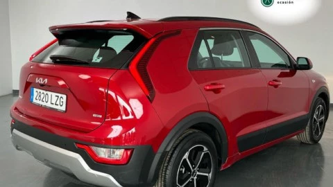 Kia Niro 1.6 GDi HEV 104kW (141CV) Concept