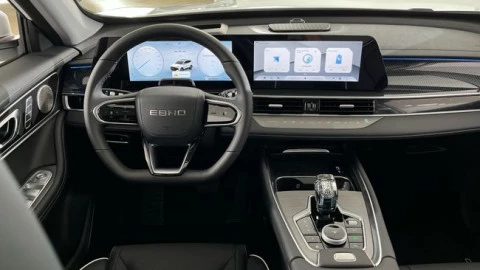 EBRO S700 1.5 TGDI PHEV Luxury E-CVT