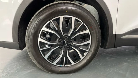 EBRO S700 1.5 TGDI PHEV Luxury E-CVT