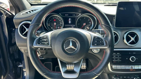 Mercedes-Benz Clase GLA GLA 220 d 4MATIC