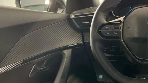 Peugeot 2008 Allure Pack Puretech 100 S&S 6 Vel. MAN